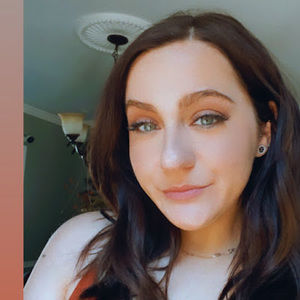 Meet your Posher, Gina